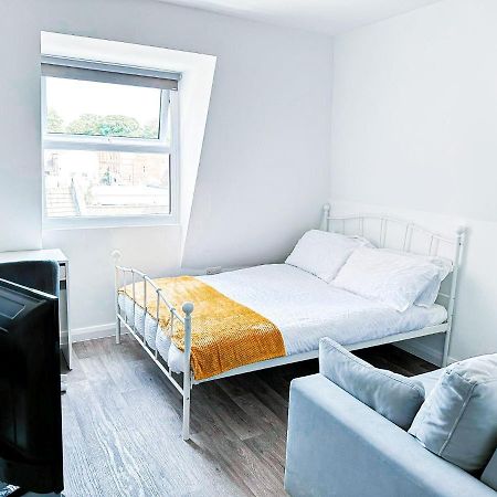 Lovely Studio Apartment Maidstone Exteriér fotografie